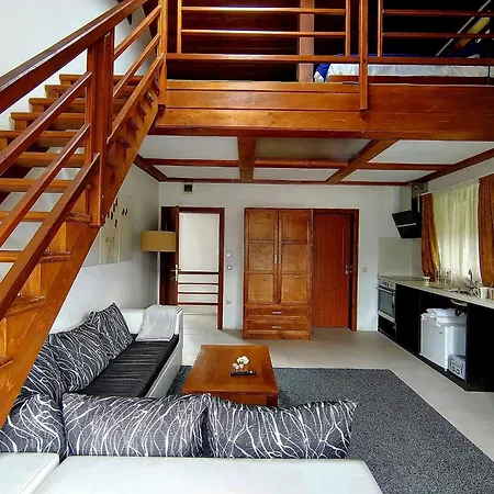 Homely Prázdninový dům *