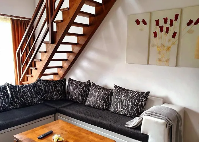 цветелина и митко 度假居 班斯科