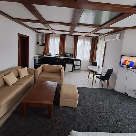 цветелина и митко Ваканционна къща