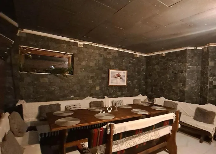 Дом отдыха цветелина и митко Банско